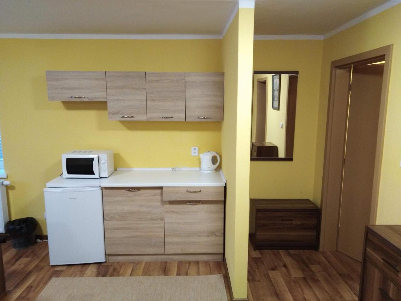 Penzion Snezenka Jiretin pod Bukovou Extérieur photo