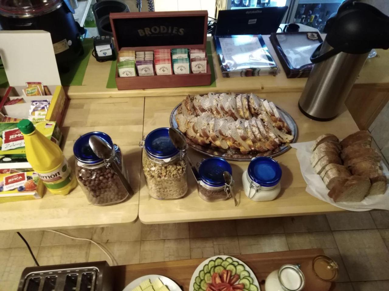 Penzion Snezenka Jiretin pod Bukovou Extérieur photo
